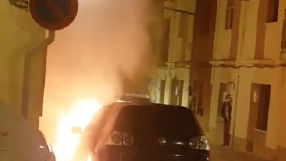 Dos incendis marquen la nit de divendres a Valls