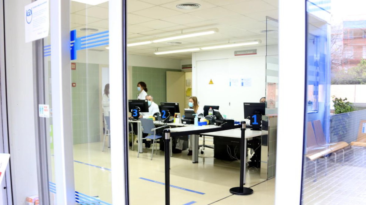 S'acaba la mesura que ha permès dispensar medicaments amb una prescripció caducada
