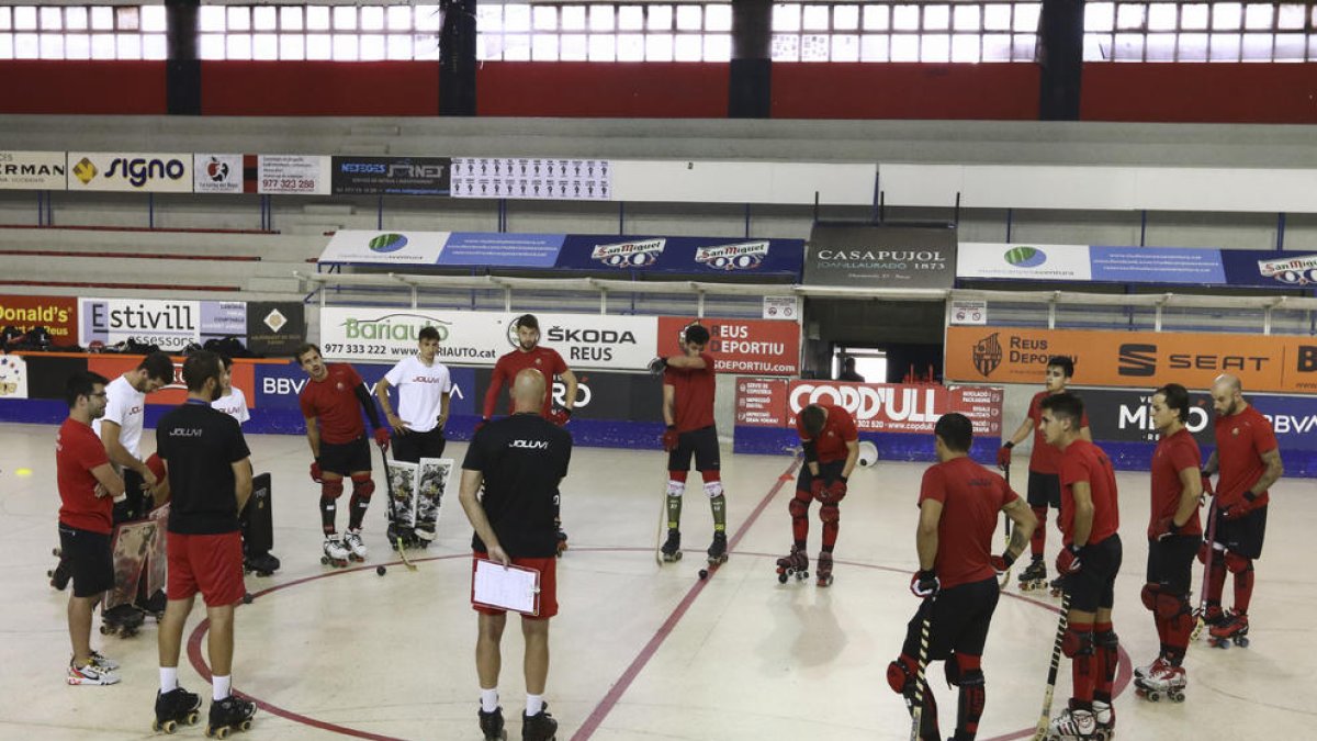 El hockey patines vuelve en la acción