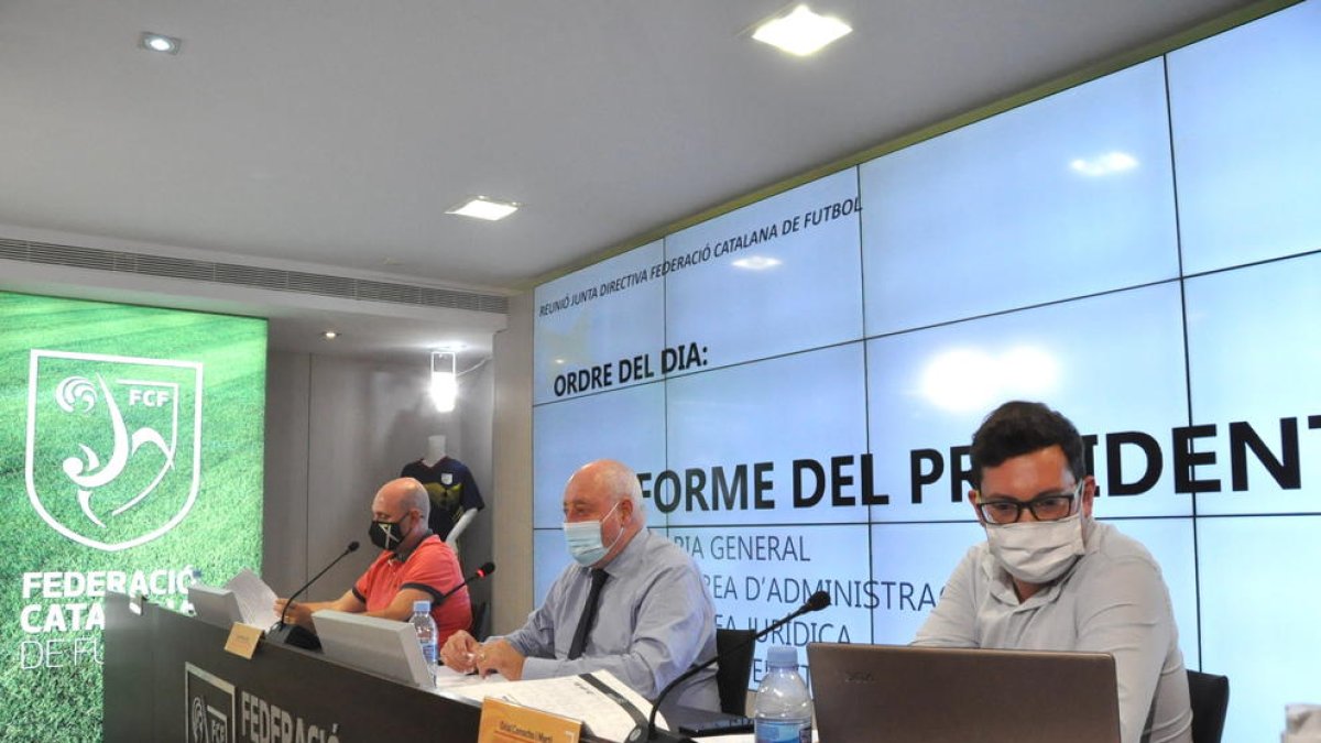 La FCF permitirá la asistencia de público en las graderías en sus competiciones