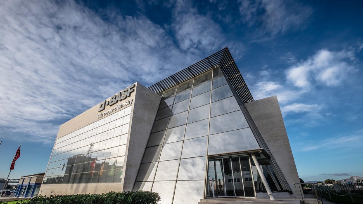 BASF escogida nuevamente como la química más atractiva para trabajar en España