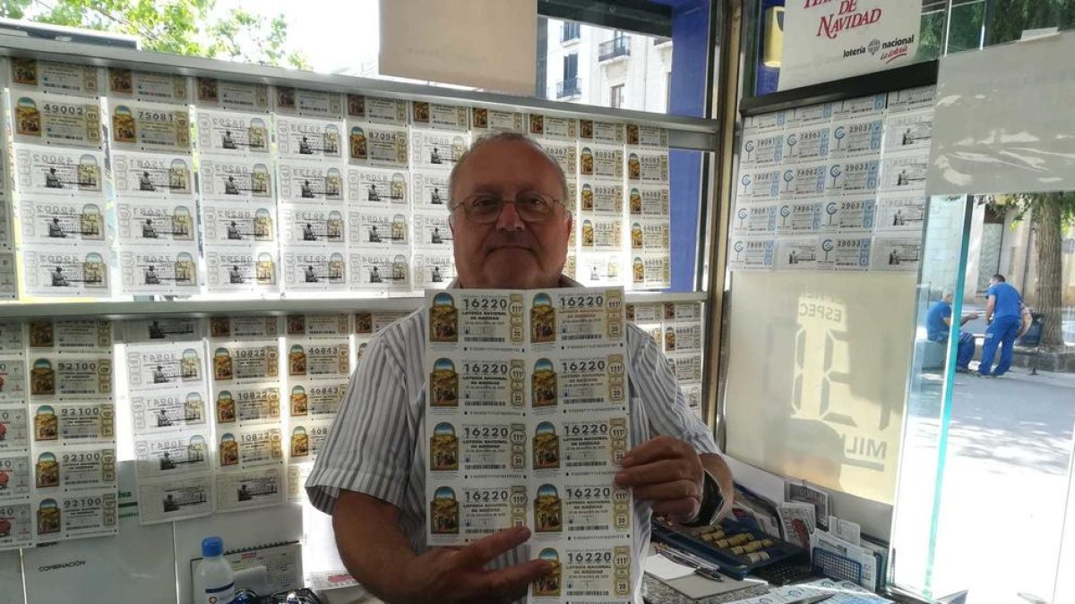 La venta de décimos de la lotería de la Grande de Navidad cae cerca de un 30 por ciento