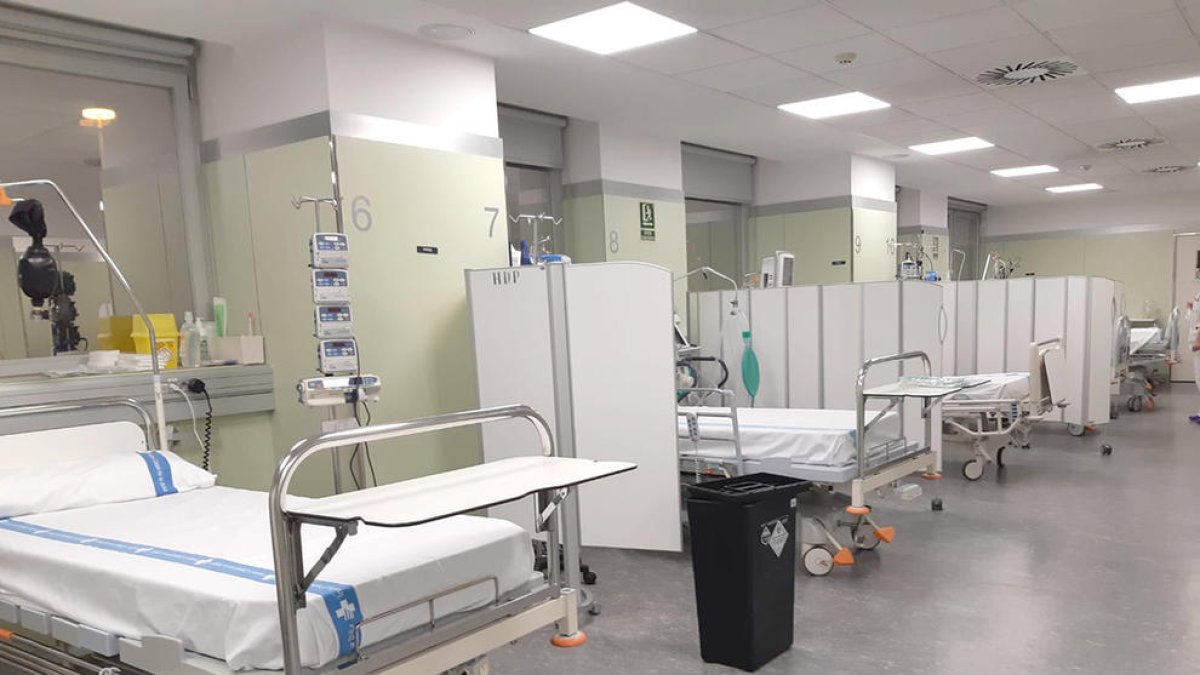 La policía alerta de pacientes de coronavirus que huyen de los centros hospitalarios sin tener el alta