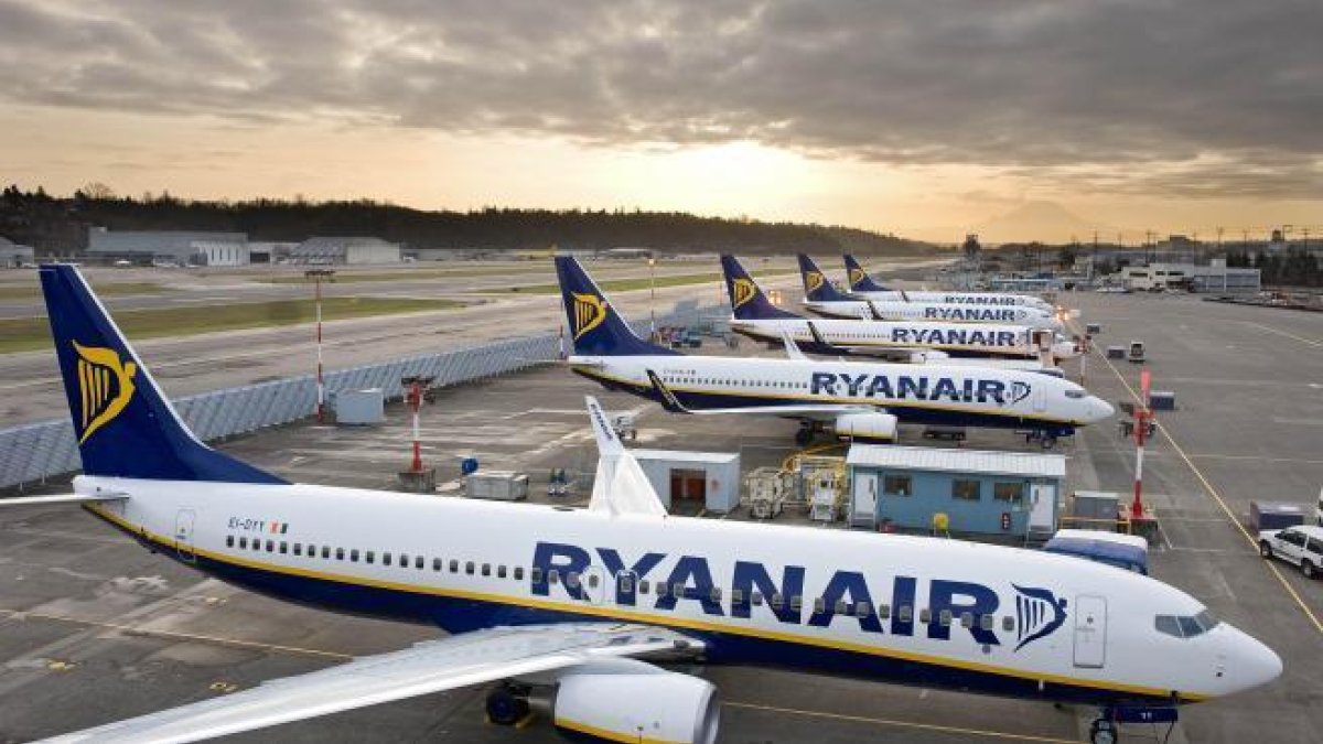 Ryanair regala el segon bitllet en adquirir un vol per a portar gratis a un amic o familiar