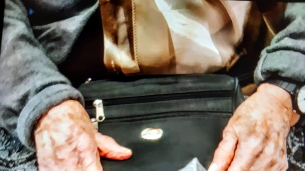 La residencia de abuelos de Móra d'Ebre incrementa las líneas móviles para facilitar videollamadas con los familiares