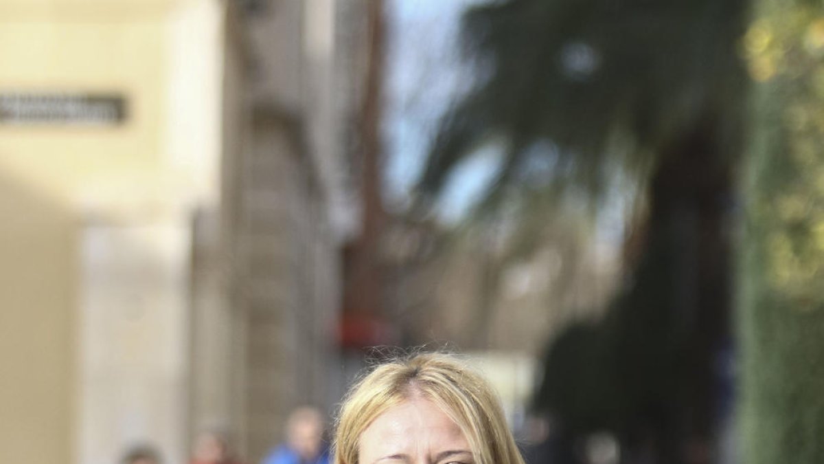 Relacions Cíviques parlarà amb totes les AAVV a través de Whatsapp