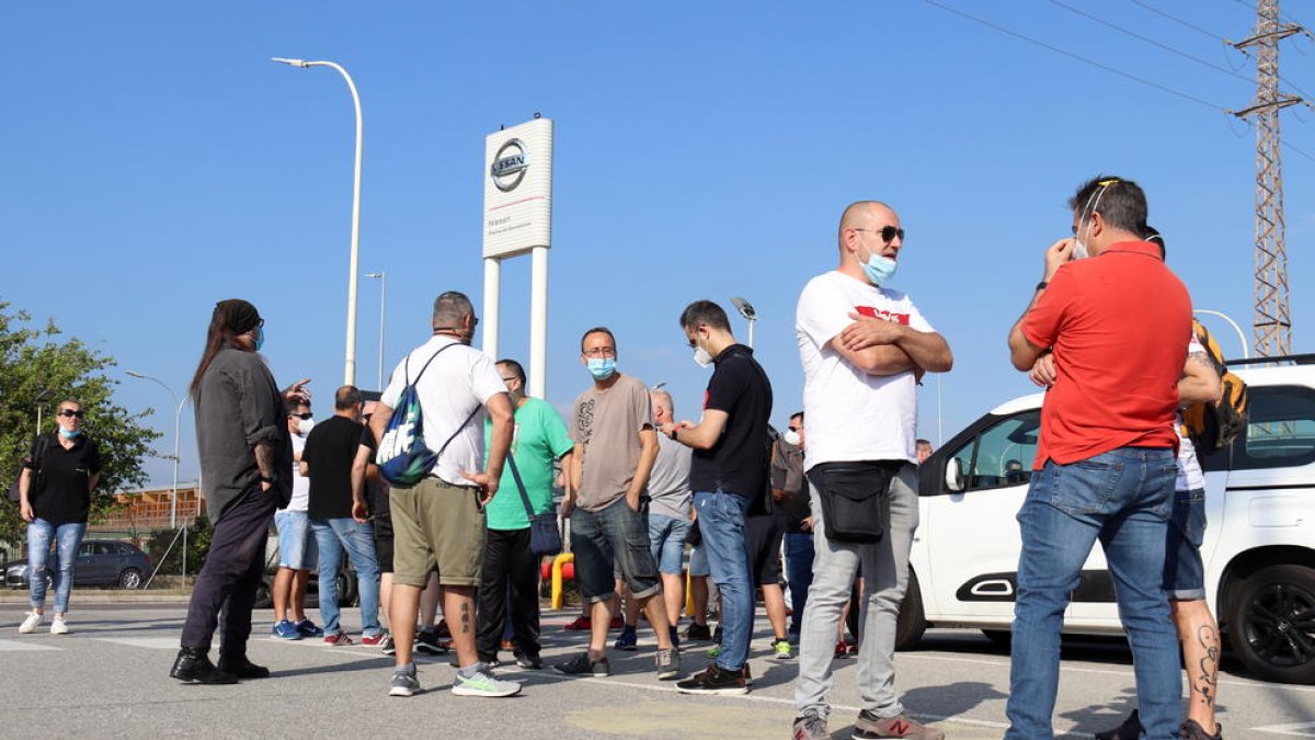 Nissan confirma el cierre de sus plantas en Catalunya