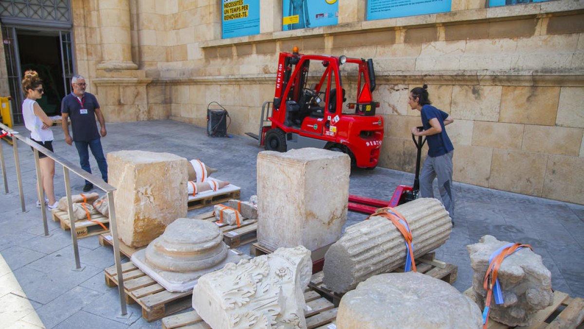 La sede del MNAT en la plaza del Rey no estará del todo activa hasta finales de 2022