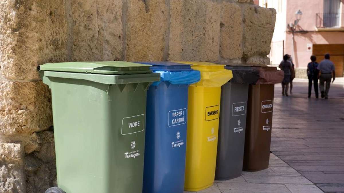 Tarragona i Reus s'estanquen en la recollida selectiva durant els darrers deu anys