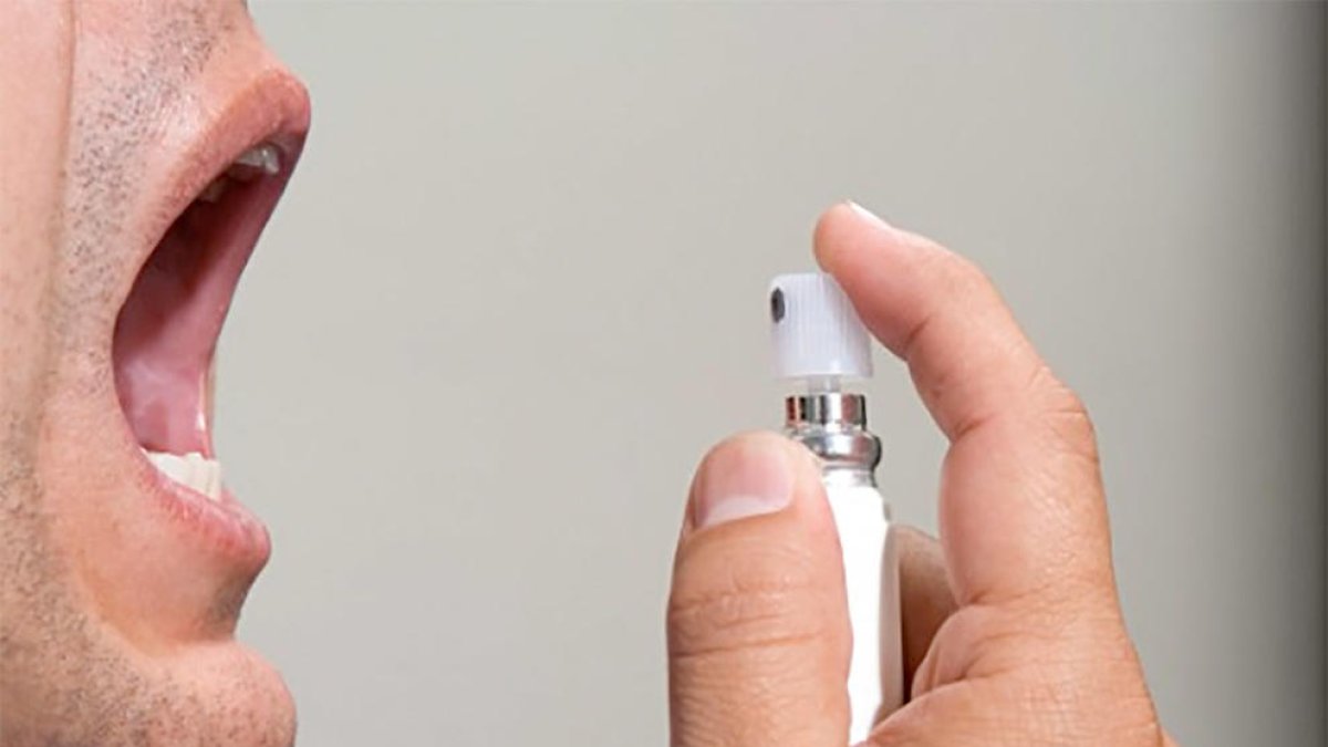 El CSIC trabaja en un espray bucal para 'engañar' al coronavirus