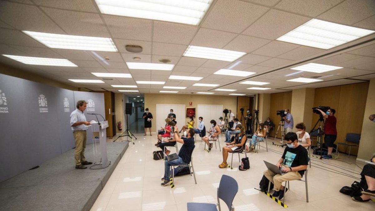 Per què baixen la guàrdia els joves enfront del coronavirus?