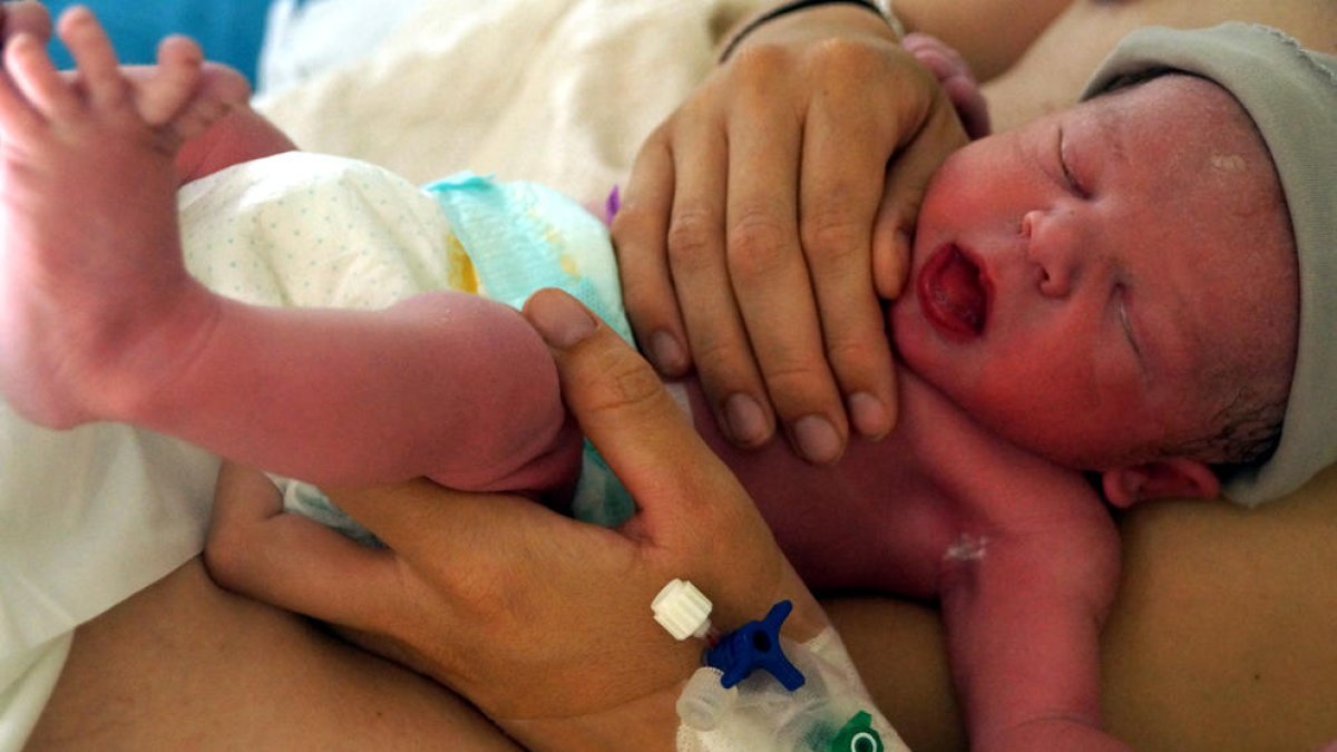 Parir en casa, la solución contra el coronavirus