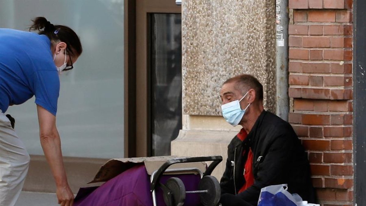 Qui pot demanar l'Ingrés Mínim Vital? El BOE en publica tots els detalls