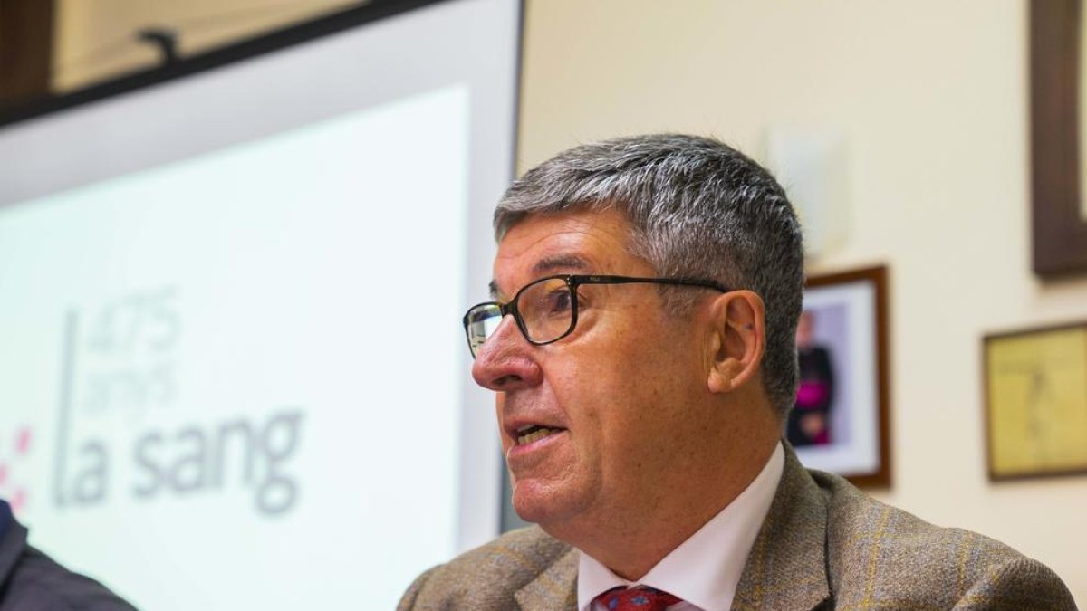 L'arquebisbe Planellas aprova els estatuts de la Sang que obren la porta a les dones