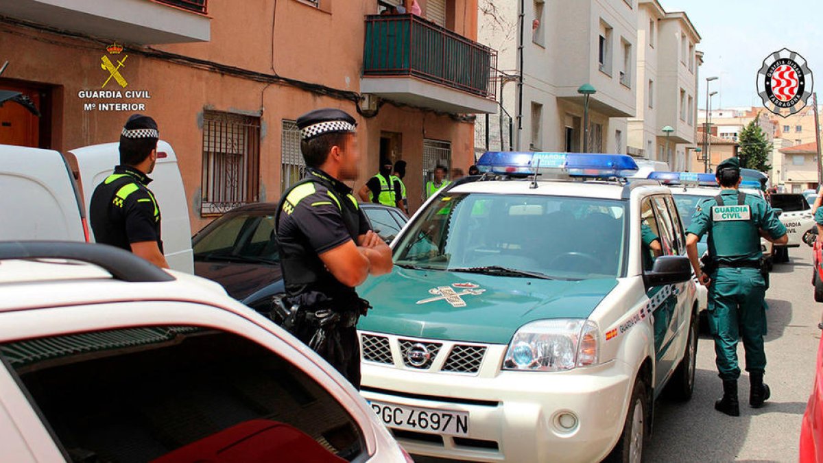 Piden 6,5 años de prisión para una vecina de Tarragona que venía droga con la ayuda de un hijo menor