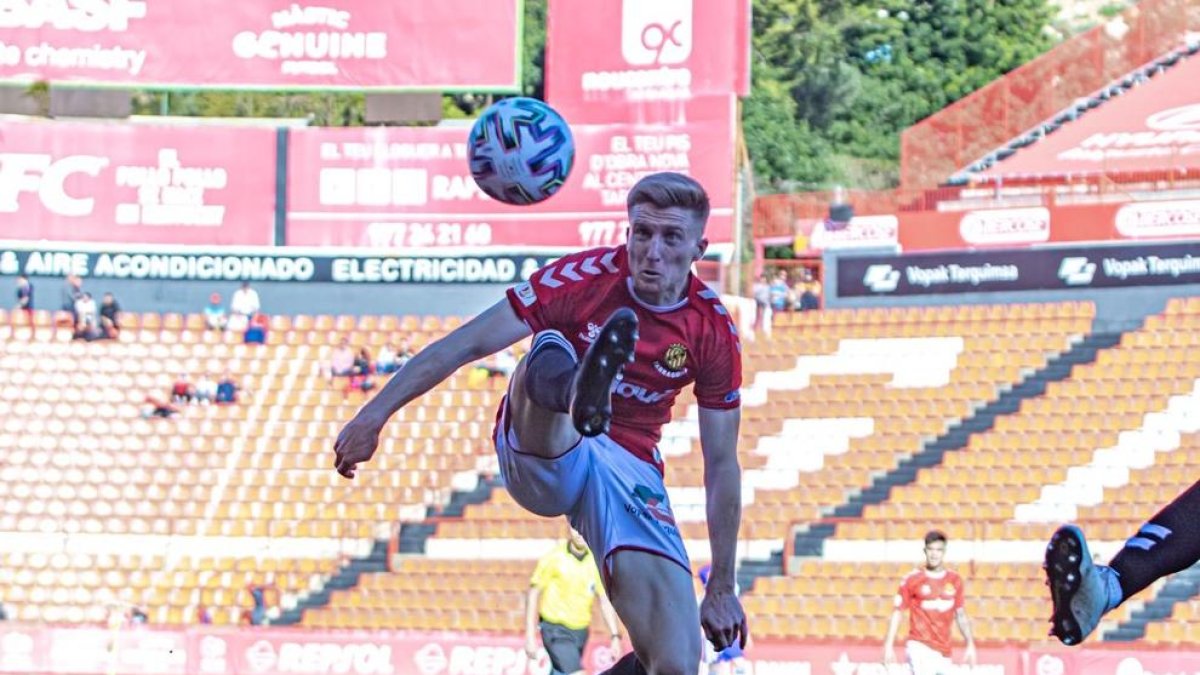 Pol Domingo comença la pretemporada lesionat