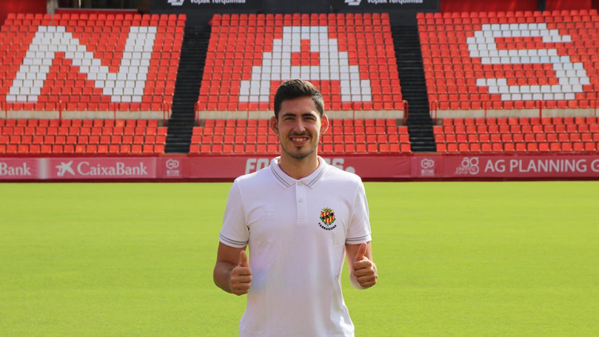 El Nàstic oficialitza el fitxatge de Gonzi