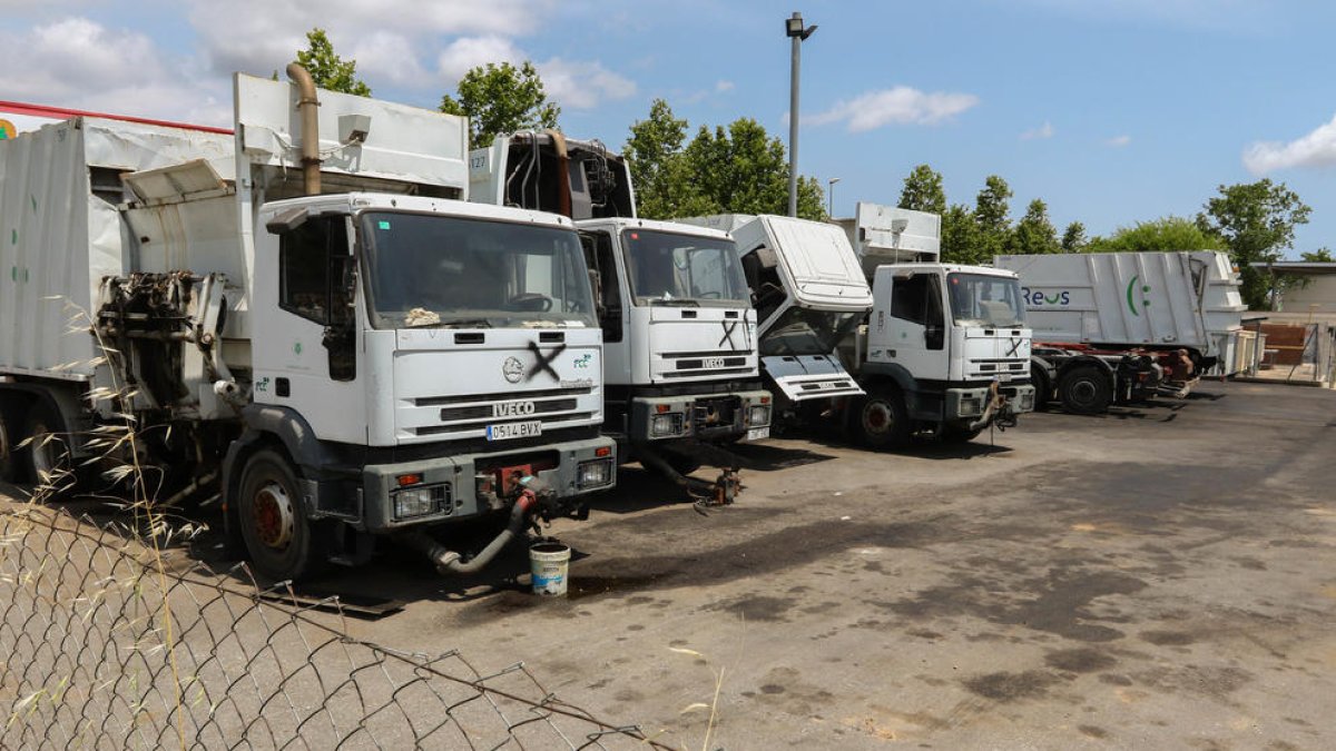 Treballadors d'FCC denuncien que el 30% dels vehicles tenen avaries