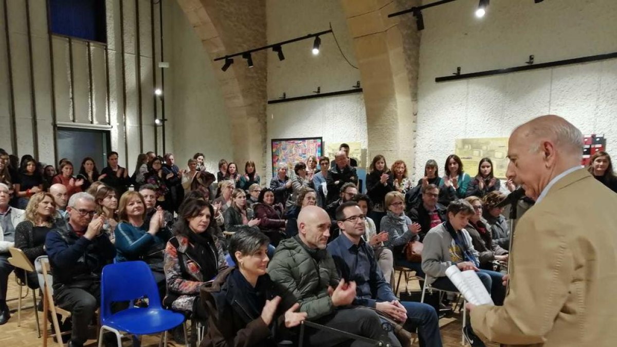 La exposición del 50.º aniversario de la Escola Puigcerver permanecerá abierta hasta el 15 de febrero