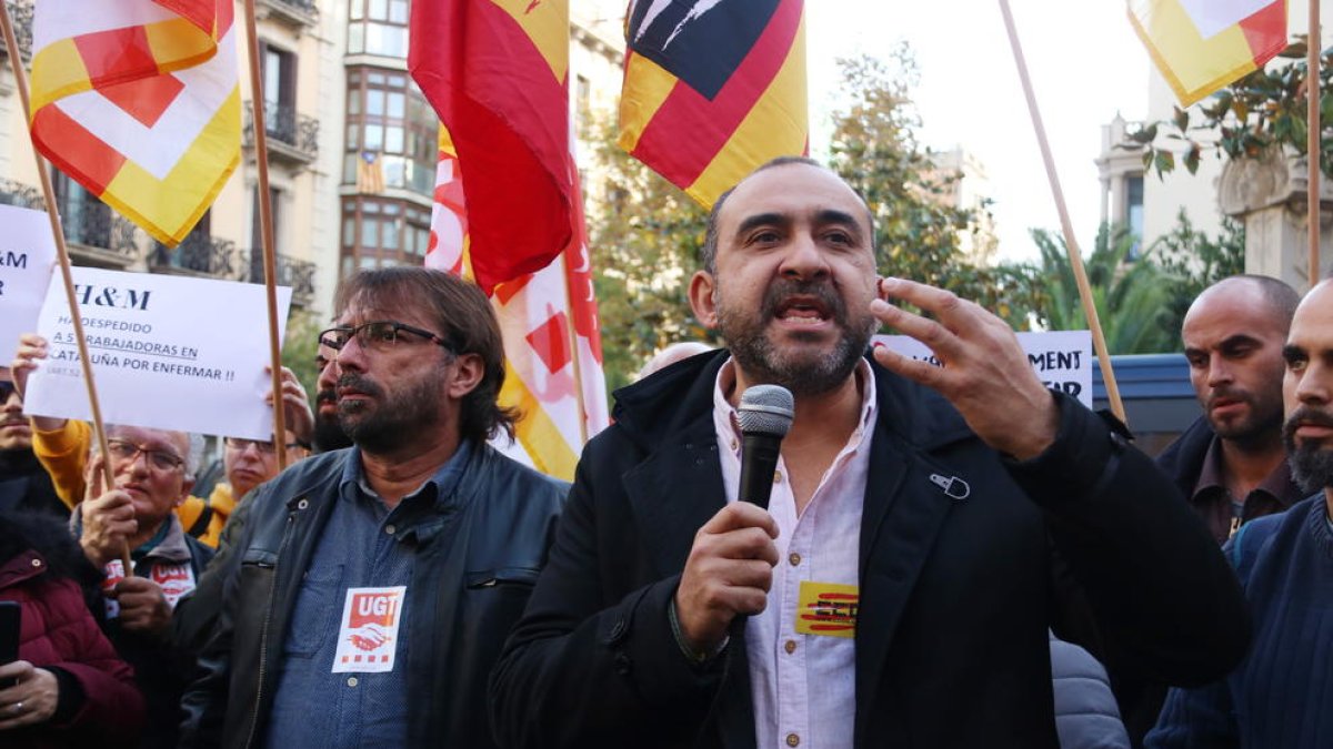Un milió de treballadors estan afectats per la crisi del covid-19 a Catalunya, segons els sindicats