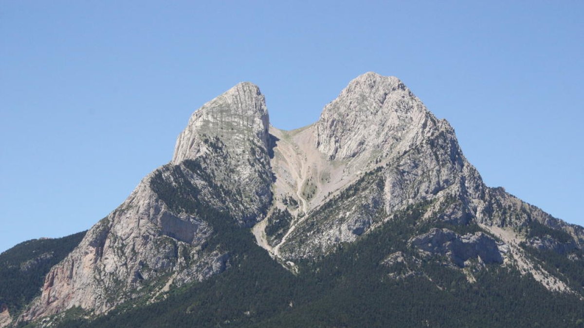 Mor un excursionista de 30 anys després de caure per un estimball de 20 metres al Pedraforca