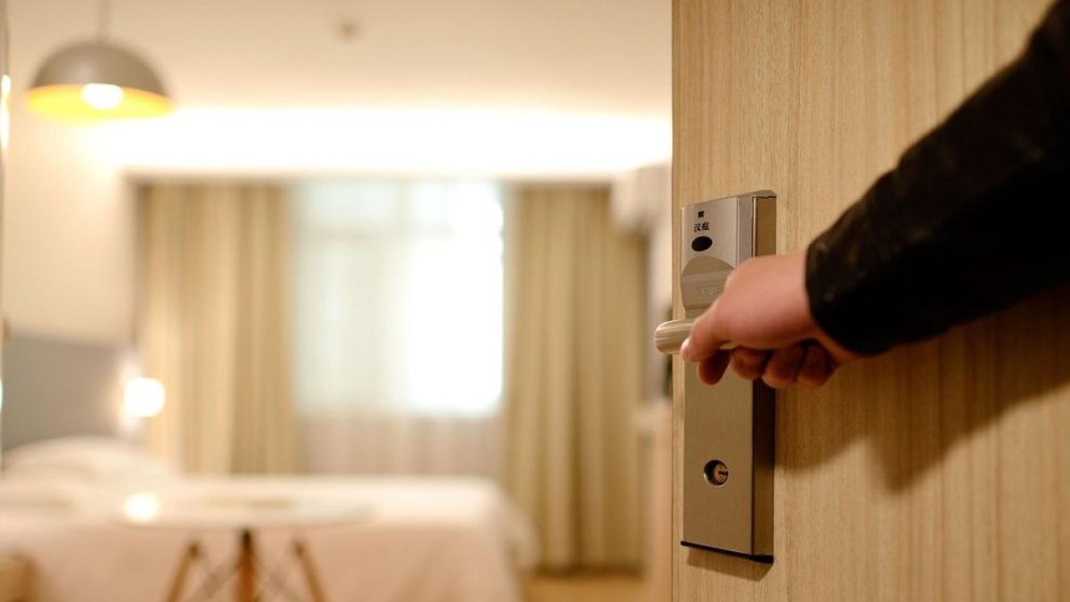 Presó per a tres clients d'un hotel de Salou que van entrar a robar en diverses habitacions