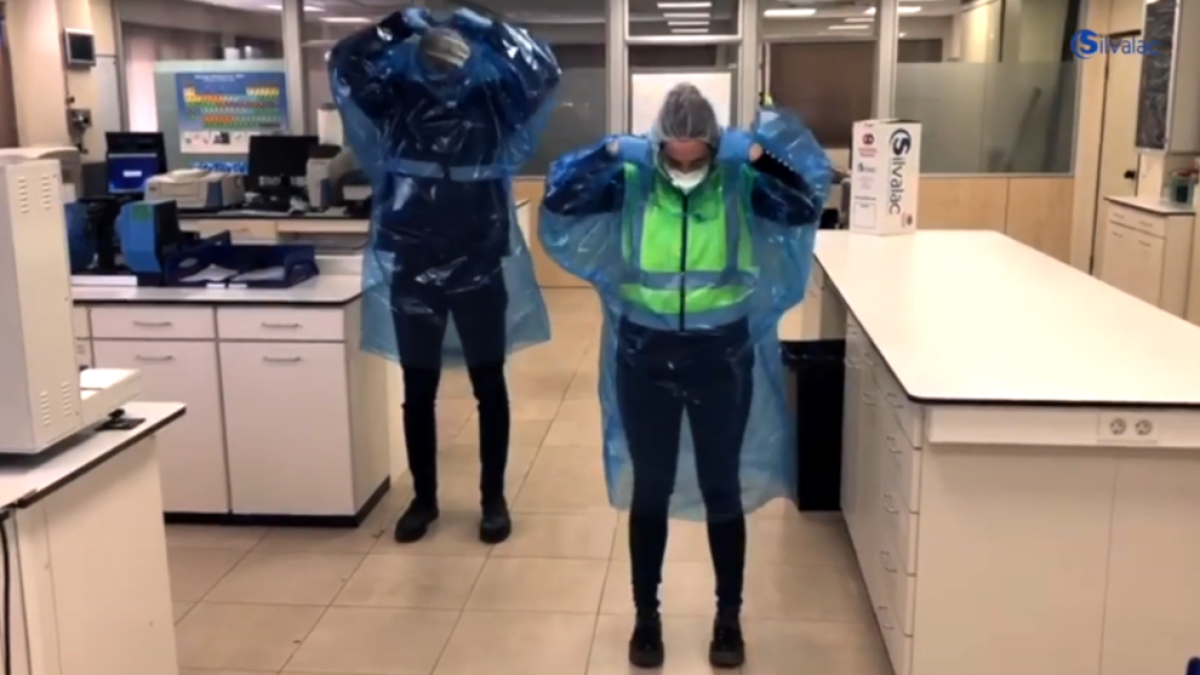 El Grup Armando Álvarez regala bates per a sanitaris del Camp de Tarragona