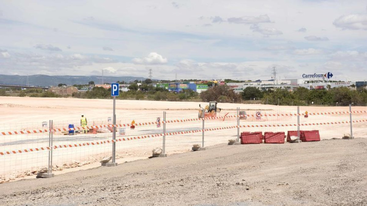 La Junta del PP10 elevará a escritura pública el contrato con Ten Brinke