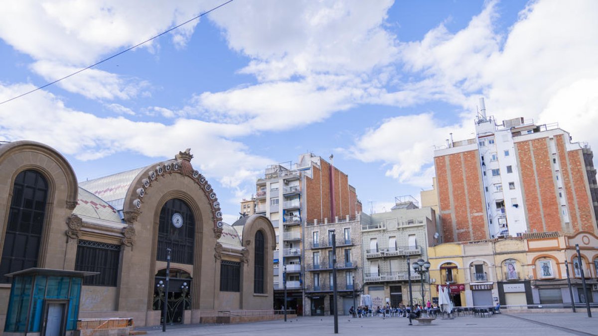 Creix la indignació de veïns per la pròrroga de les terrasses temporals
