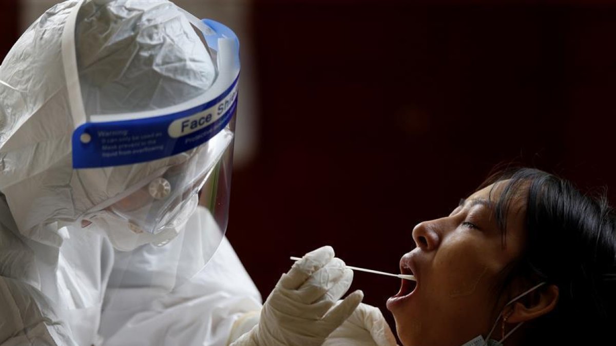 Los casos de coronavirus en el mundo superan los 35 millones