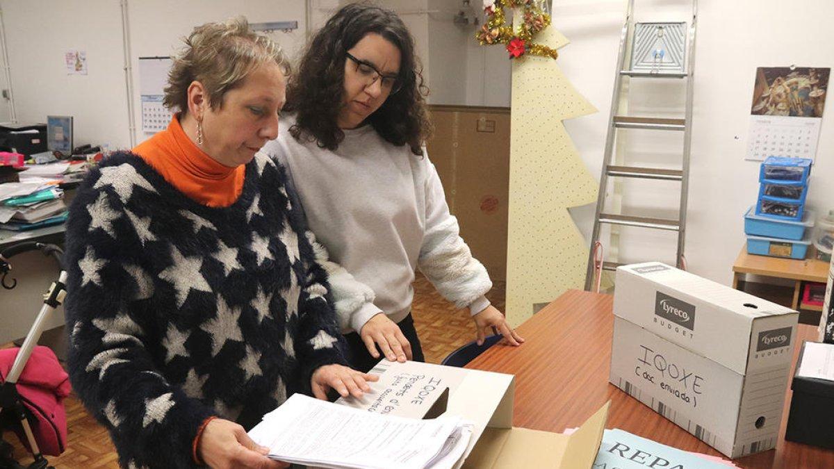 Entre la por i l'enuig: els veïns propers a IQOXE esperen solucions un mes després de l'explosió