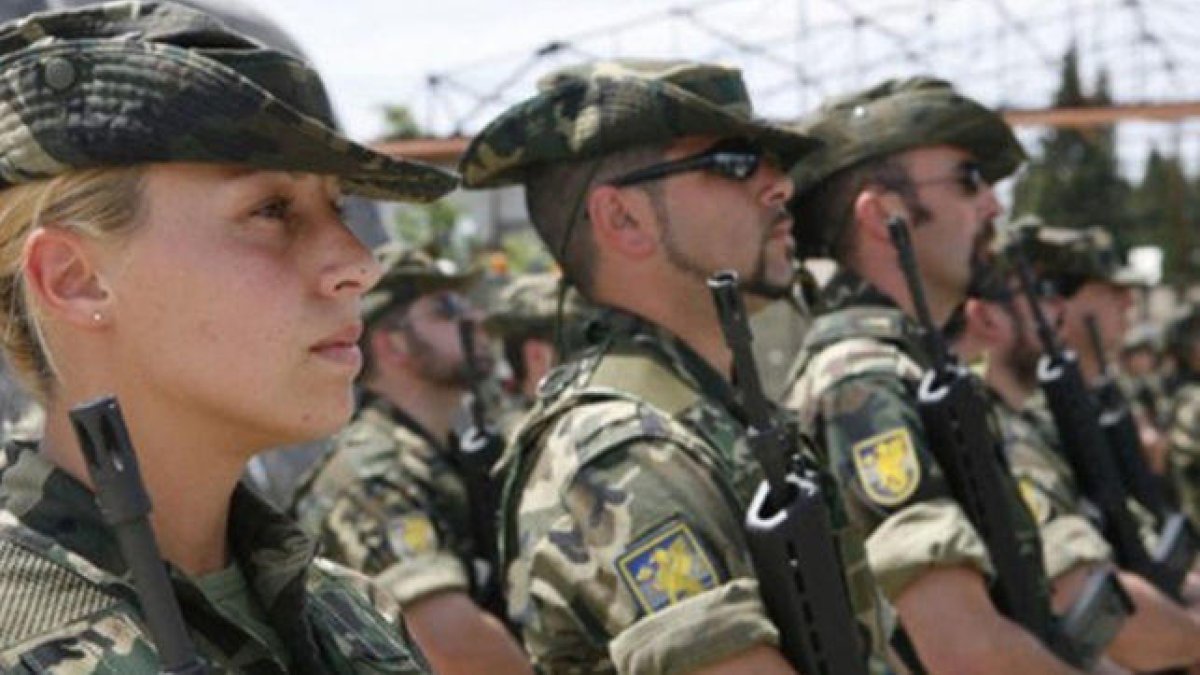 ERC proposa una reforma de la llei per acabar amb la «impunitat» de la justícia militar