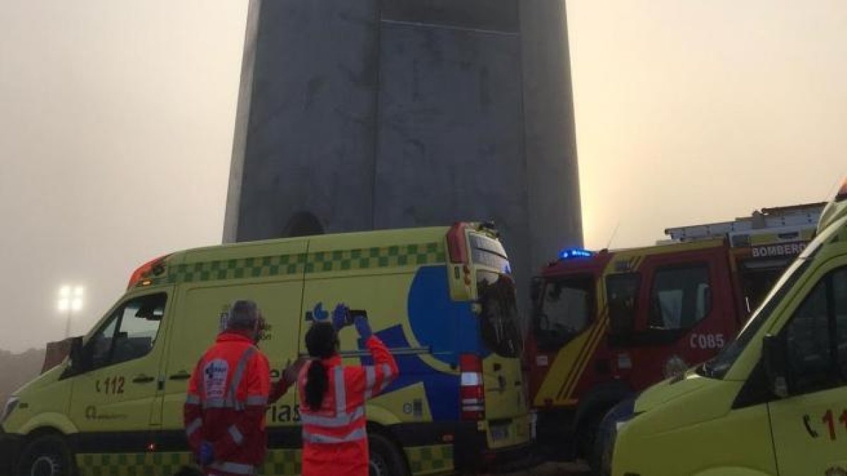 Moren dos operaris en caure un elevador d'obra en un parc eòlic de Valladolid
