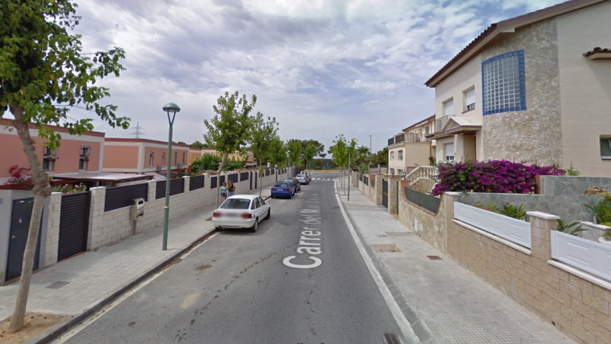 Un incendi a Sant Ramón deixa a dos persones intoxicades per fum