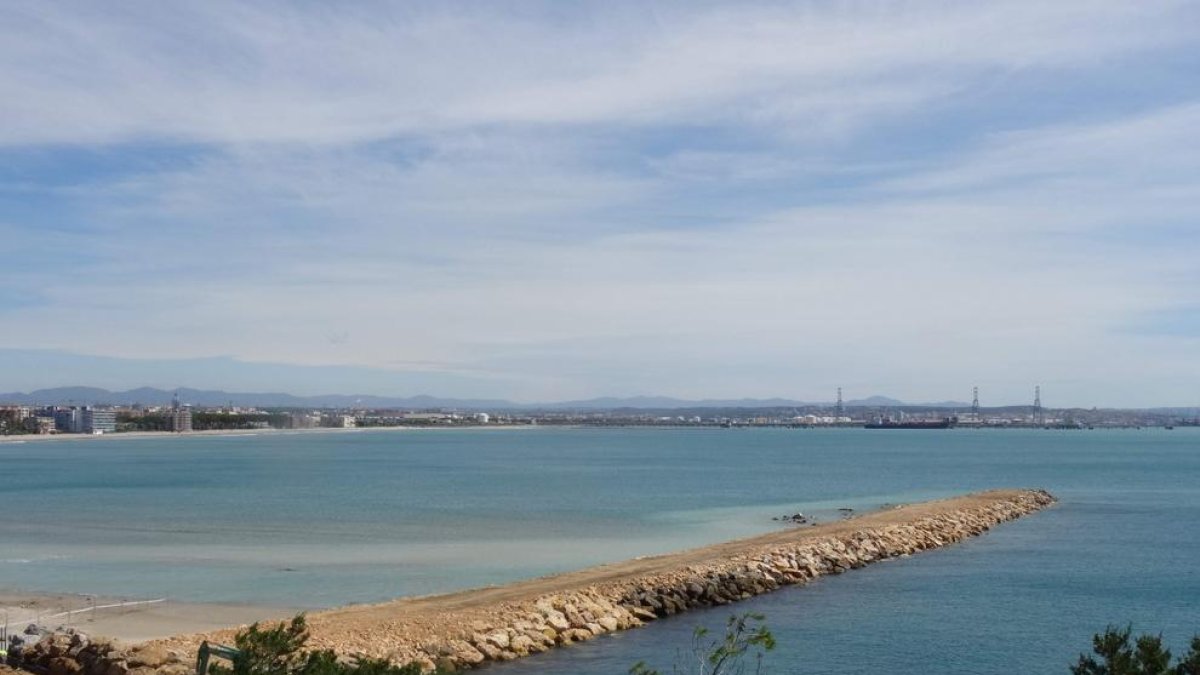 El Port de Tarragona acaba la reparació de l'espigó del Racó