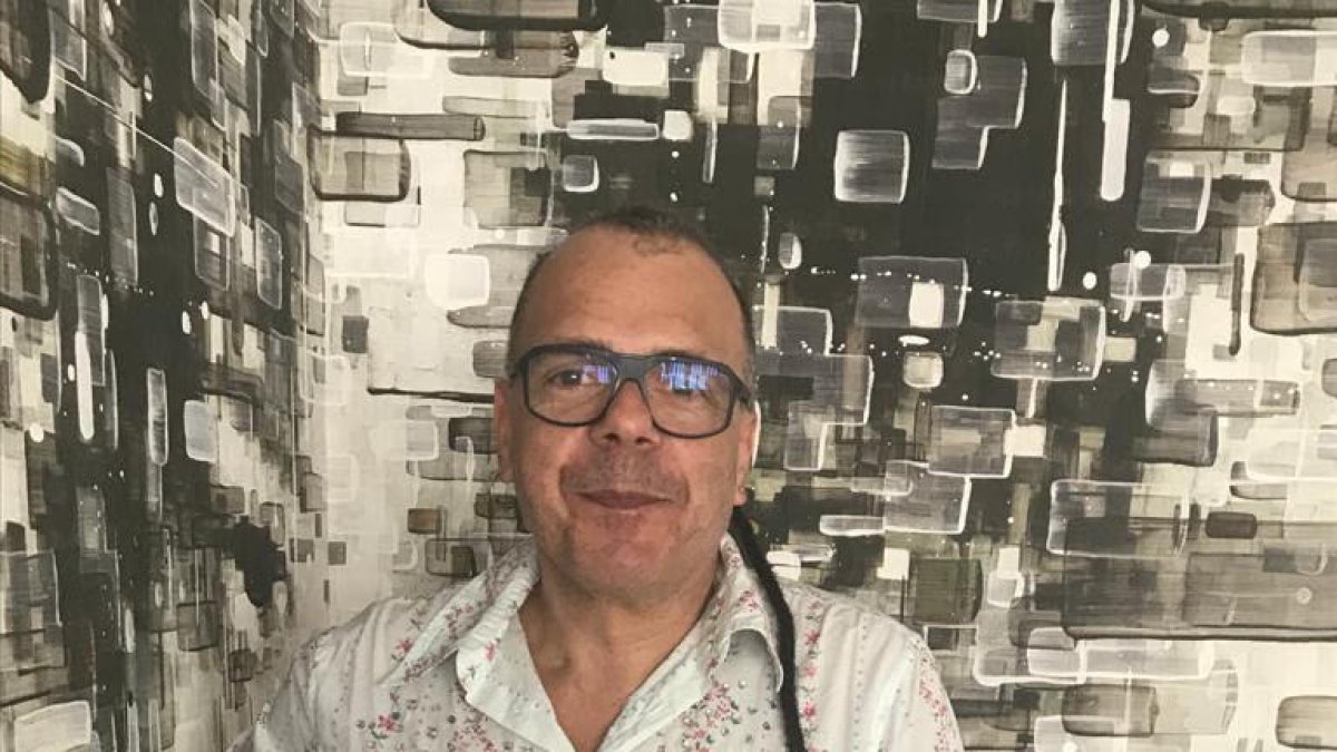 «A 'Cuintes' hi ha misteri, drama i, sobretot, riures, m'agrada fer riure a la gent»