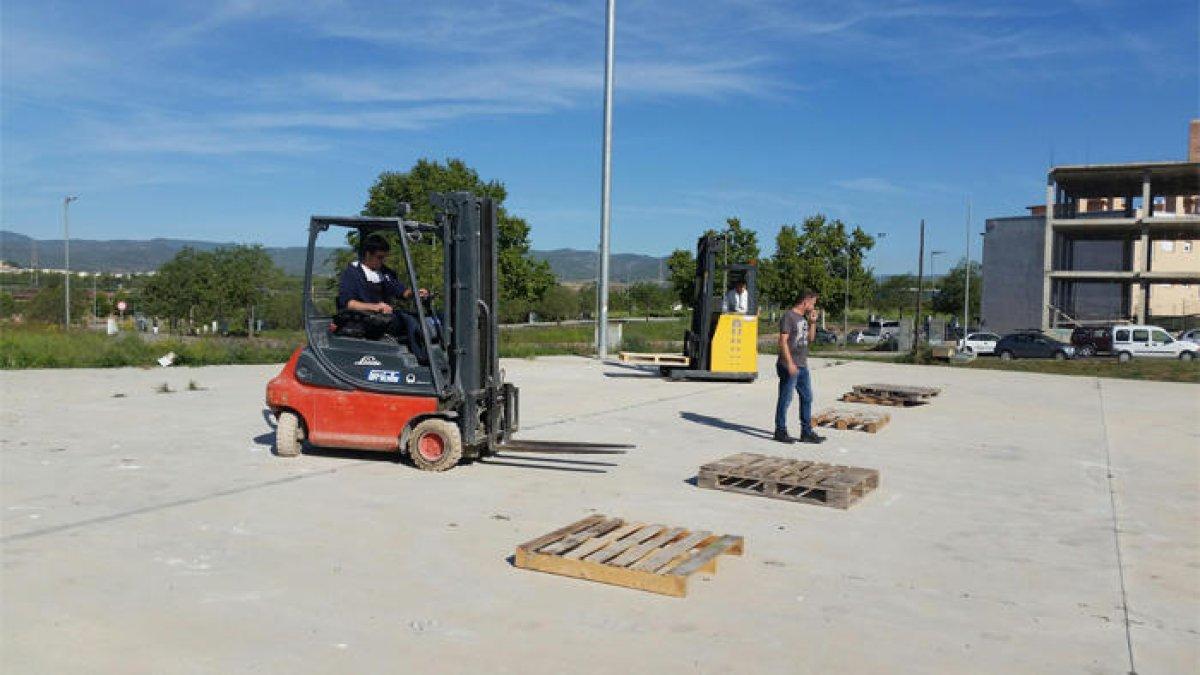 Cualquier arbocenc podrá hacer un curso gratuito para tomar a duro una carretilla|carretón industrial
