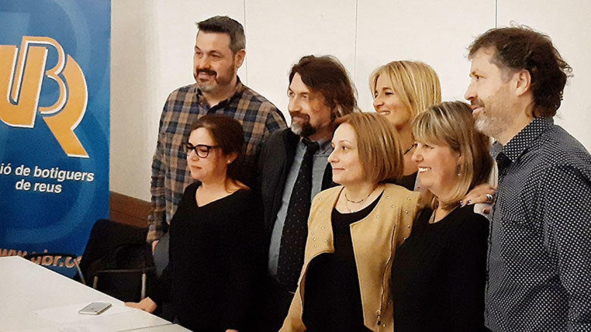 Las tiendas de Reus que continúan abiertas