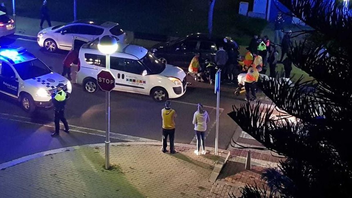 Una nena que circulava amb patinet elèctric resulta ferida a Salou després de topar amb un vehicle