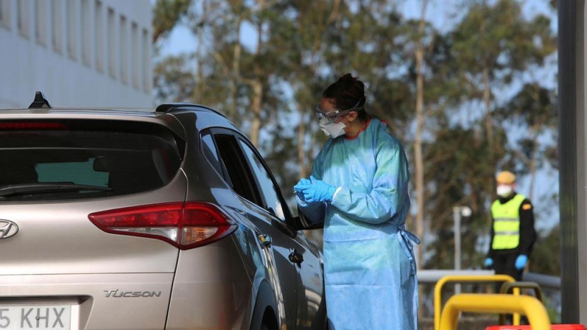 El govern espanyol envia 180.000 tests de diagnòstic ràpid de coronavirus a Catalunya