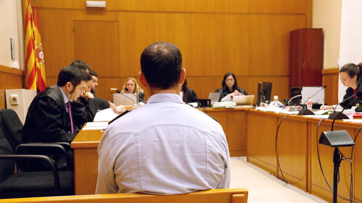 Condemnen a dos anys i quatre mesos de presó l'actual cap de l'ARRO a Barcelona pel desallotjament de plaça Catalunya