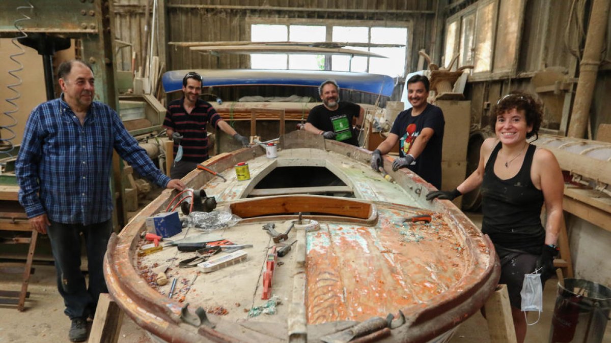 Enamorados de un 'trasto viejo'