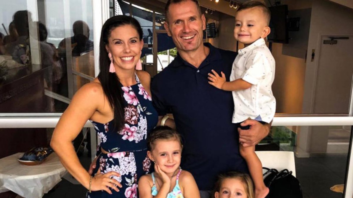 Un exjugador de rugby se suicida después de quemar vivos a su expareja y a sus tres hijos