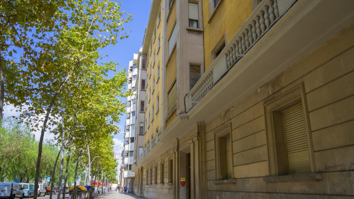 El Ministerio de Defensa se desprende de parte de las casas de la aviación de Reus