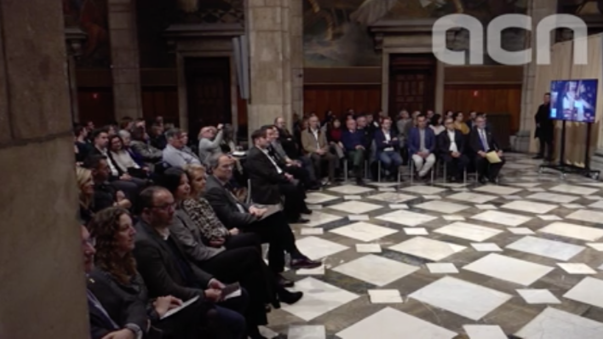 Las principales Pasiones de Cataluña presentan la temporada en el Palau de la Generalitat reivindicando la cultura popular