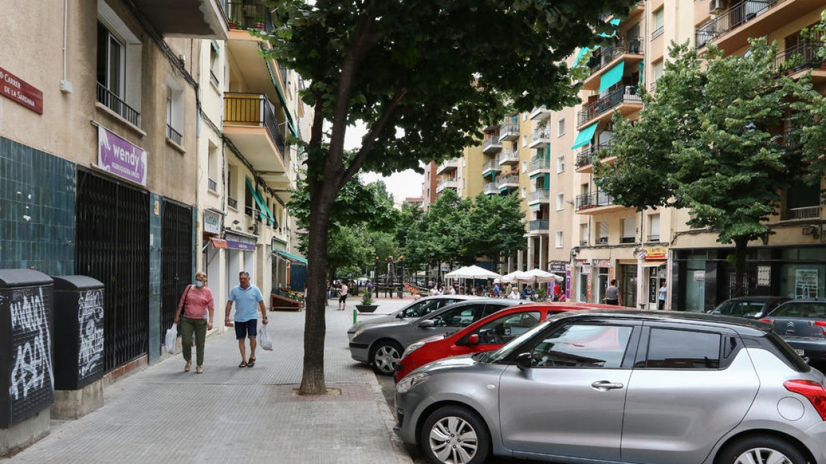 La plataforma Salvem la Sardana quiere una comisaría y controles en los bares