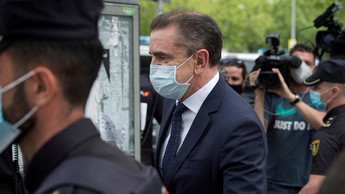 La jueza archiva la causa del 8-M contra el delegado del gobierno español en Madrid