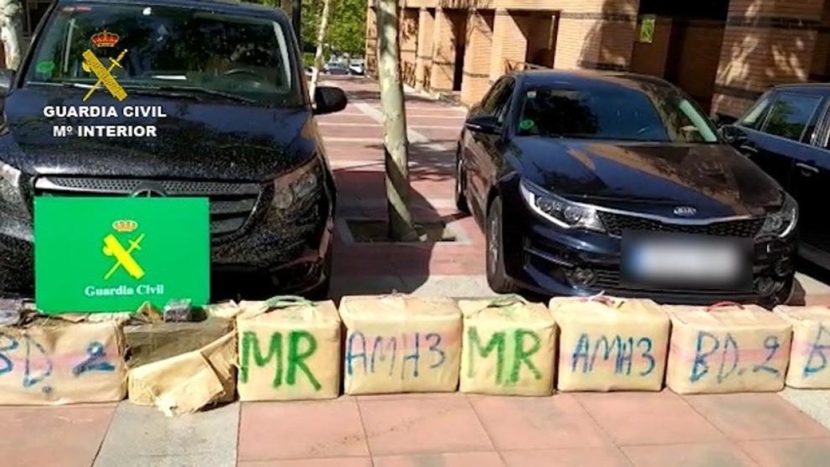 Cau a Madrid una organització que distribuïa haixix a través de cotxes VTC