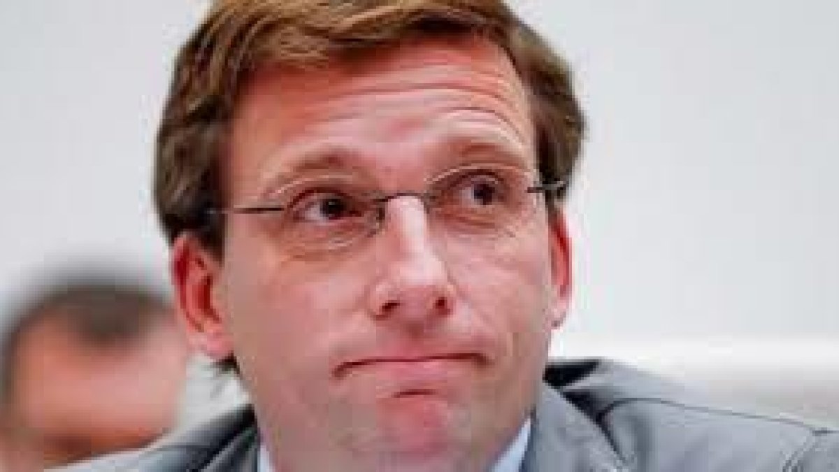 Almeida pregunta a Sánchez que levante el estado de alarma cuándo Madrid cumpla alguno de los requisitos fijados por Sanidad