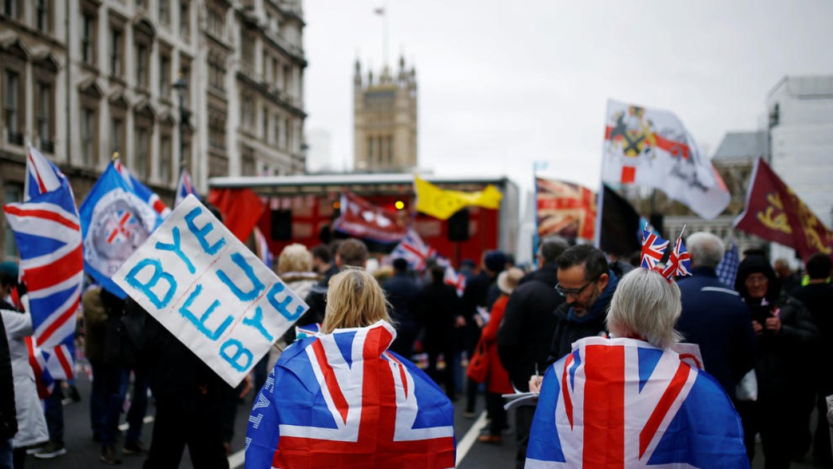 Els treballadors tarragonins al Regne Unit tramiten per quedar-se al país